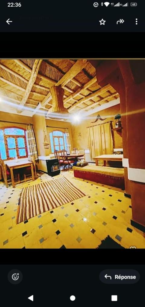 Akhendachou n'Ait Ouffi Riad Pizzeria Marhaba מראה חיצוני תמונה